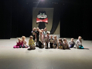 Ансамбль танца «Верес» и театр современного танца «Импульс»  на фестивале «Черный котенок»!