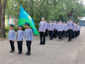 В лагерях 