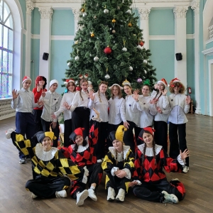 Праздник к нам приходит!